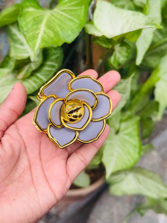 Classy Rose claw