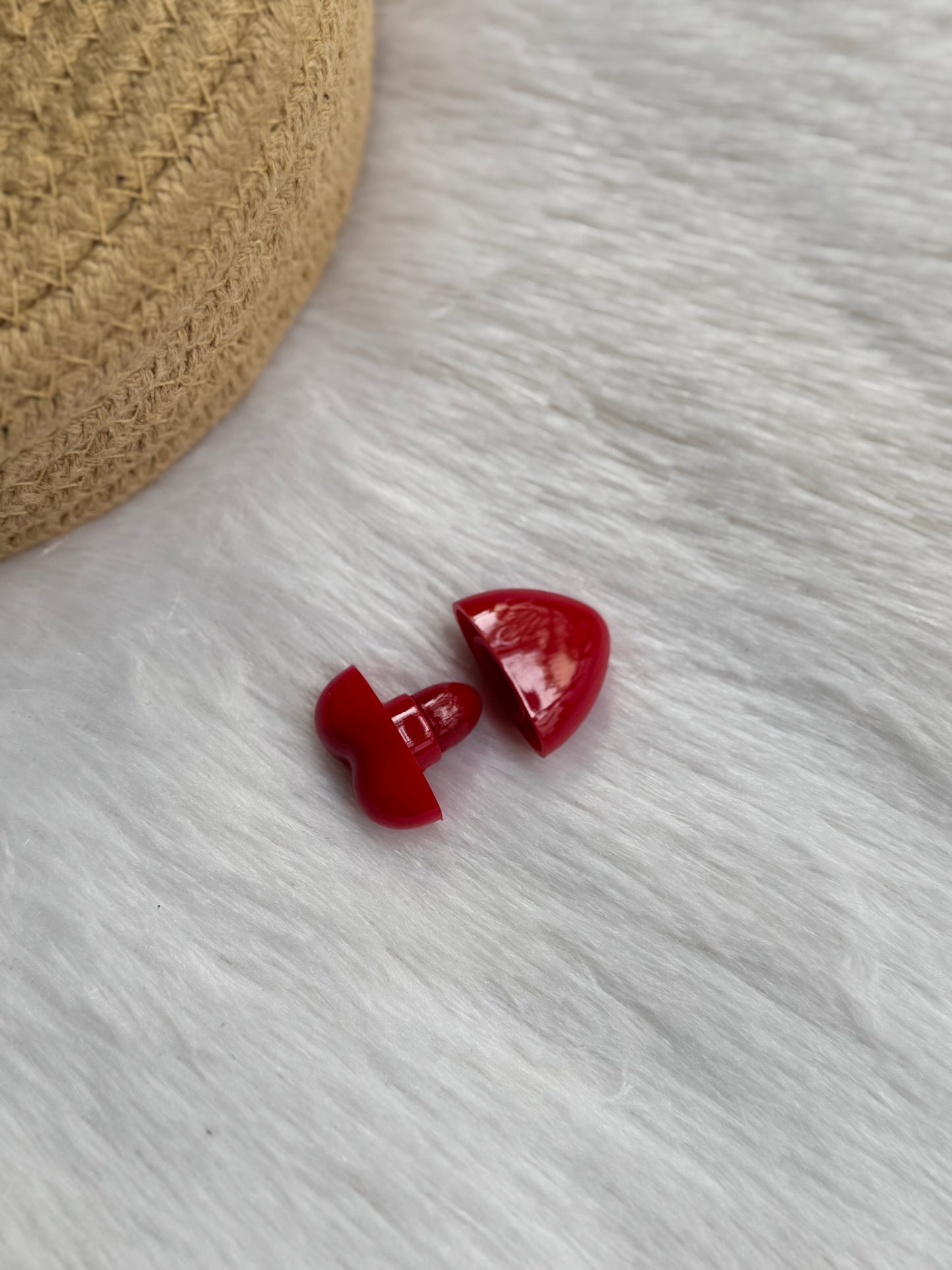 Mini kisses(lipstick)