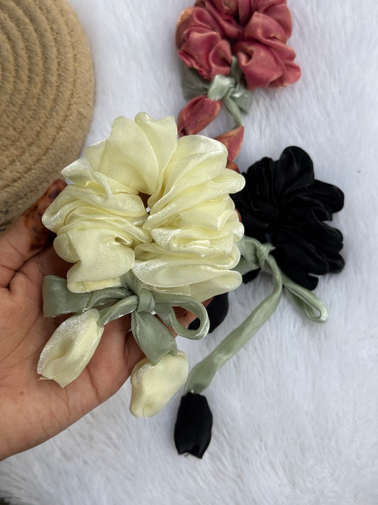 Tulip scrunchies
