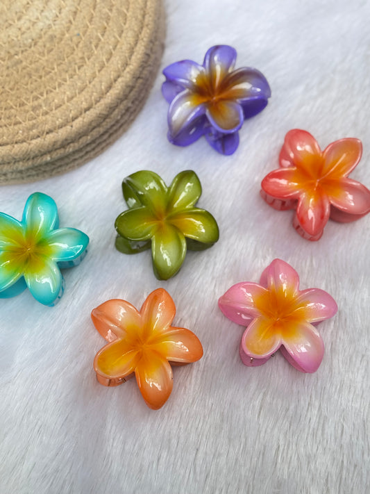 Glassy candy claw