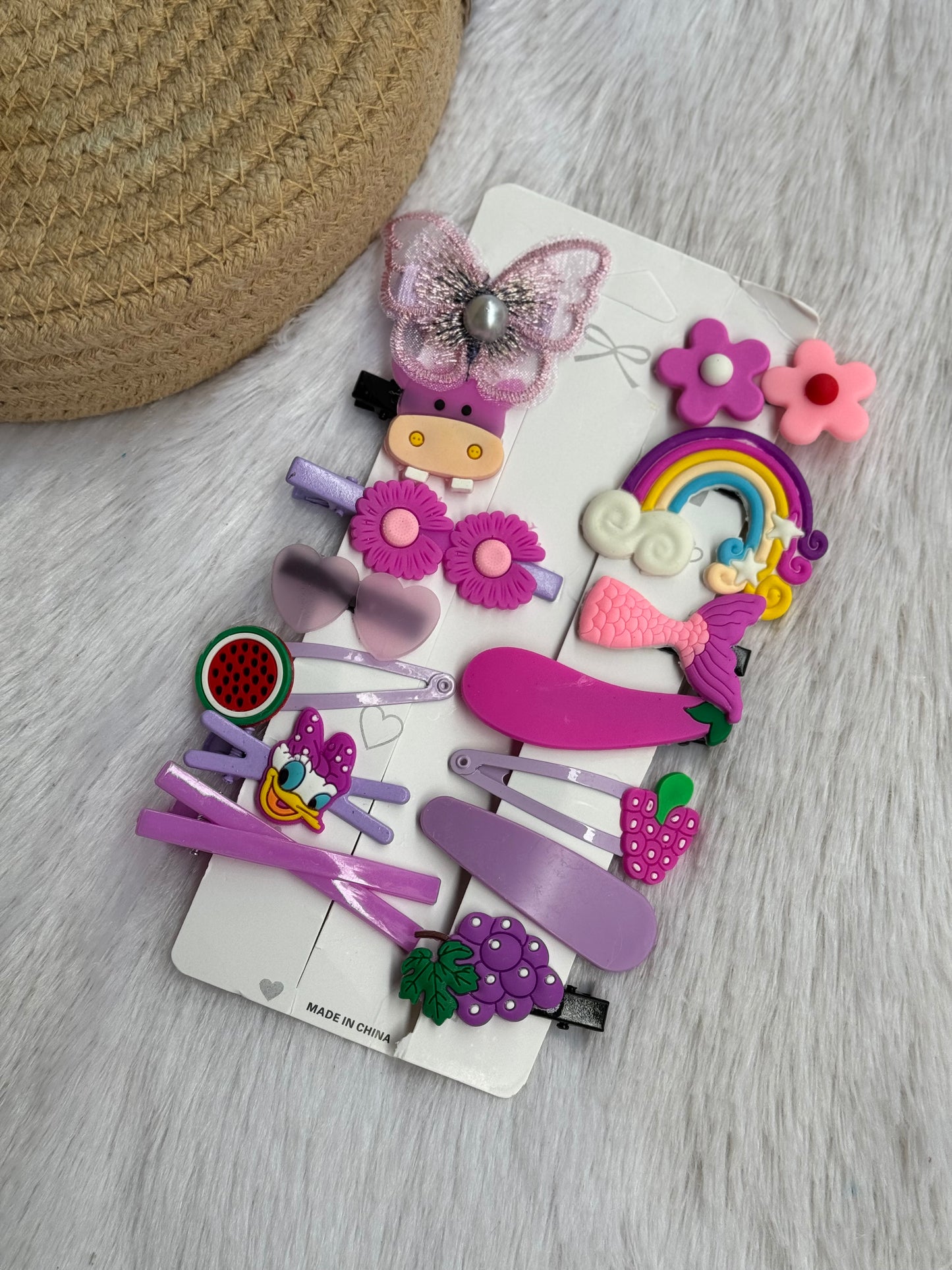 Purple card clips