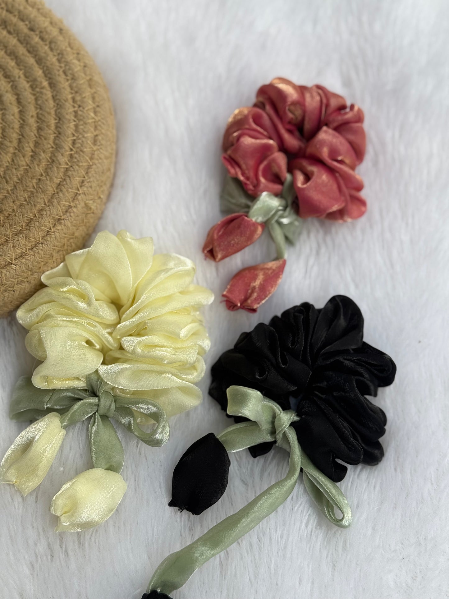 Tulip scrunchies