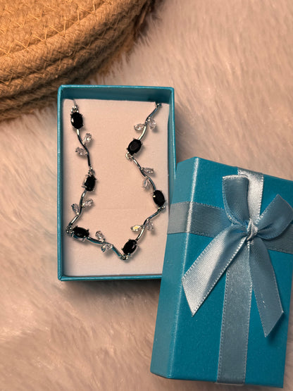 Tulip bracelet