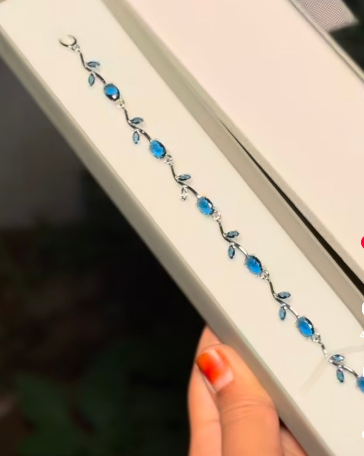 Tulip bracelet