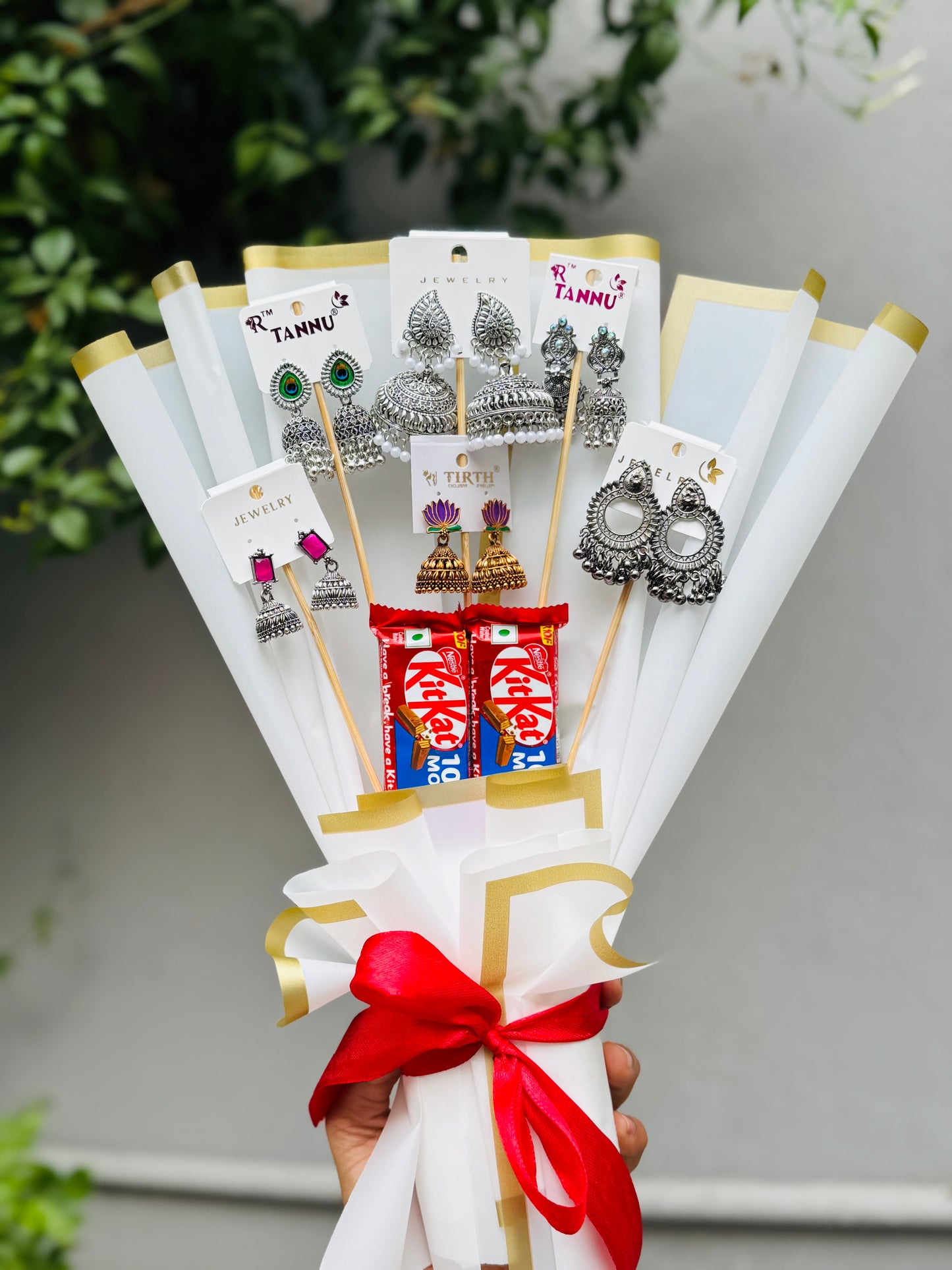 Jhumka bouquet