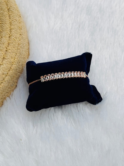 Tennis bracelet