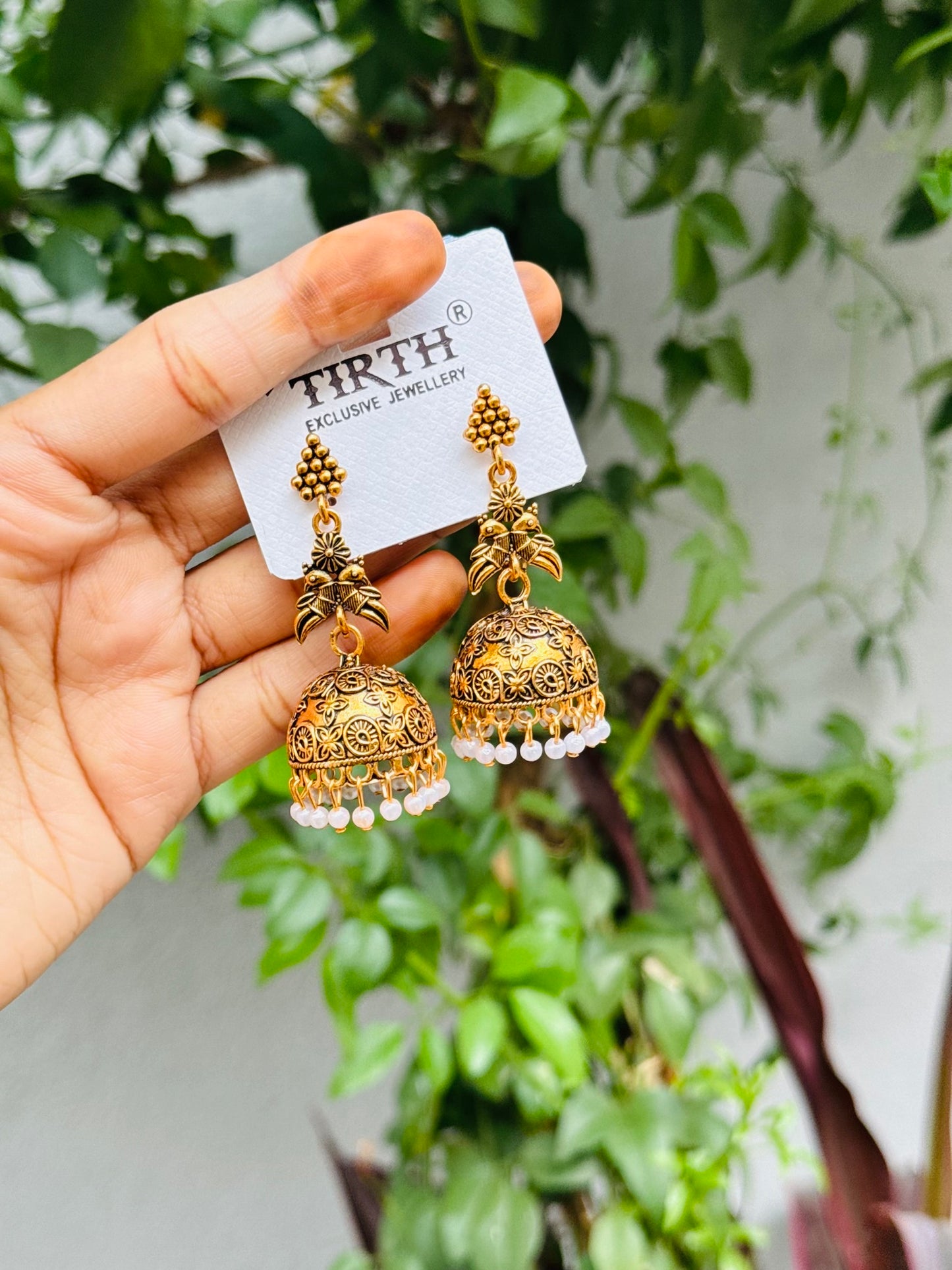 Classy jhumka