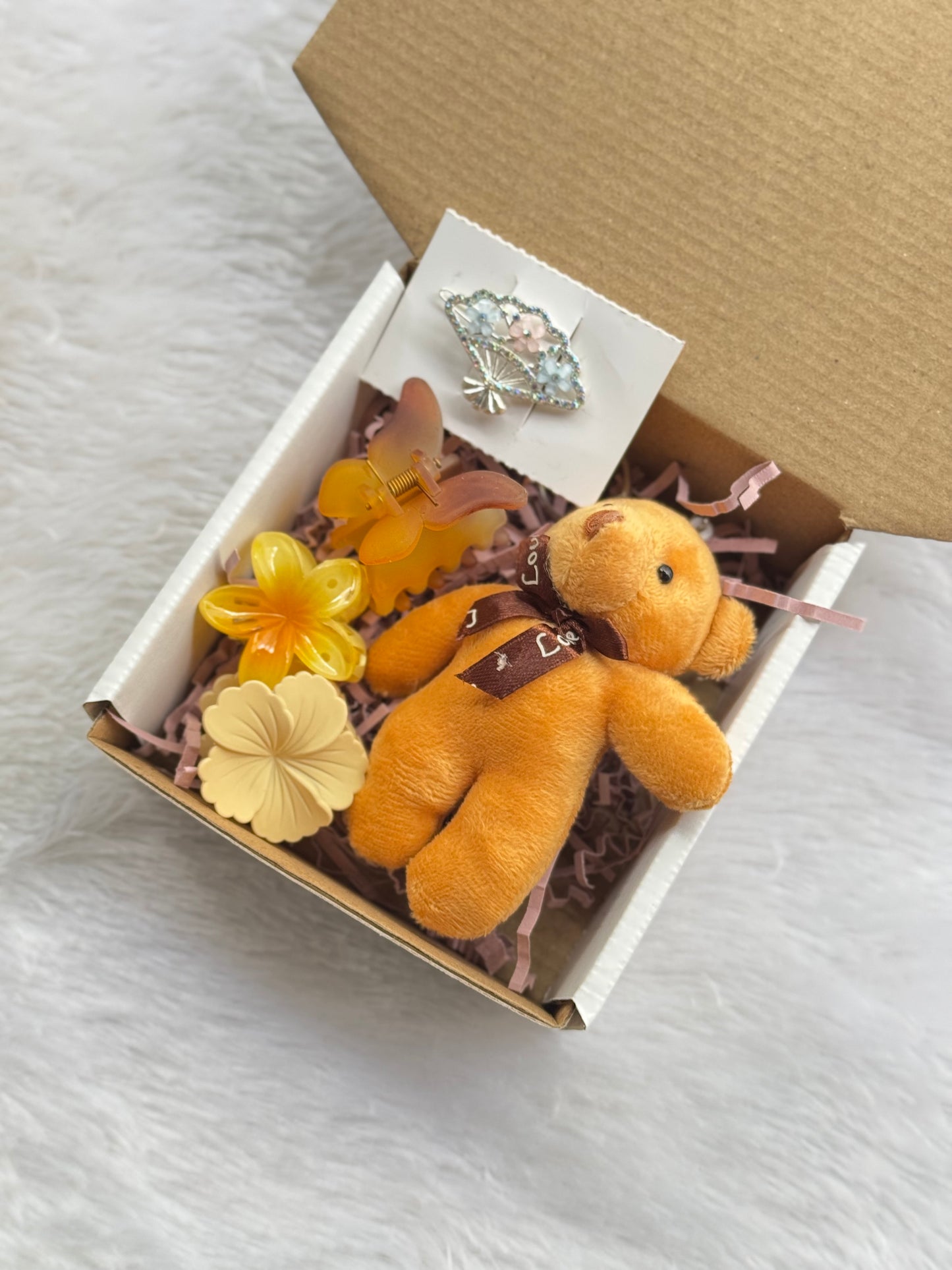 Teddy Hamper
