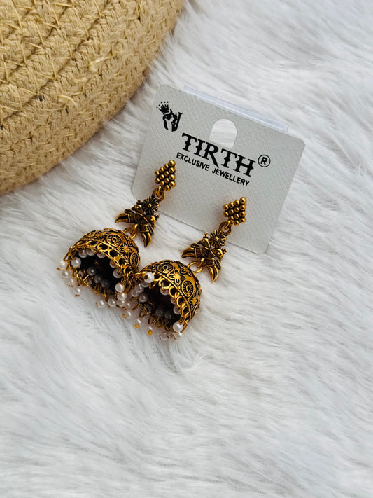 Classy jhumka